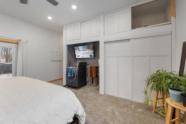 $399,999 | 13601 East County Road 578, Goodland, MN 55742