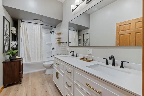 $399,999 | 13601 East County Road 578, Goodland, MN 55742