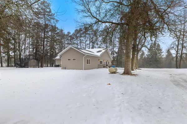 $399,999 | 13601 East County Road 578, Goodland, MN 55742