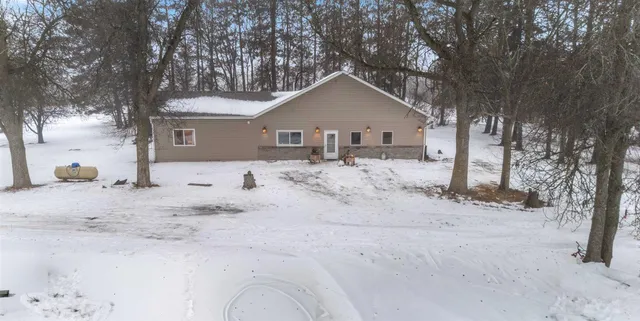 $399,999 | 13601 East County Road 578, Goodland, MN 55742