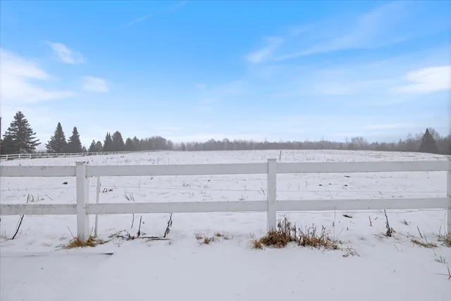 $399,999 | 13601 East County Road 578, Goodland, MN 55742