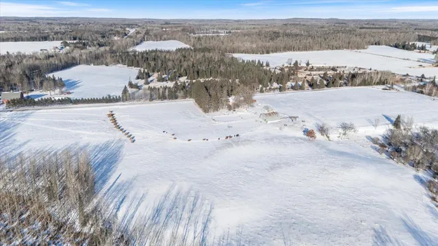 $399,999 | 13601 East County Road 578, Goodland, MN 55742