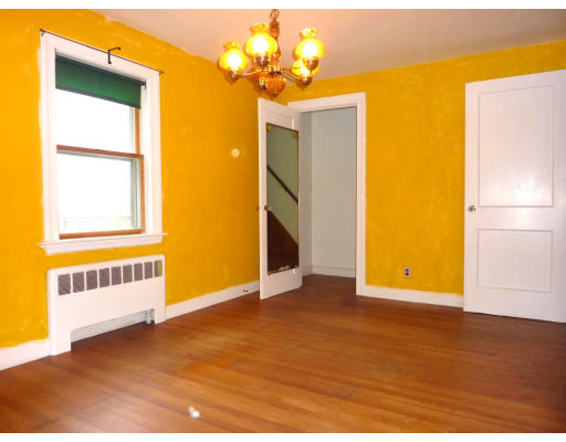 19 Heard Road Arlington, MA 02474 - Photo 13 of 23 Gallery Image 13