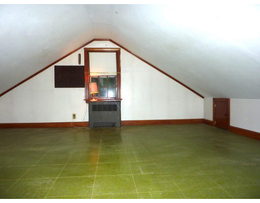 19 Heard Road Arlington, MA 02474 - Photo 18 of 23 Gallery Image 18