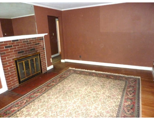 19 Heard Road Arlington, MA 02474 - Photo 4 of 23 Gallery Image 4