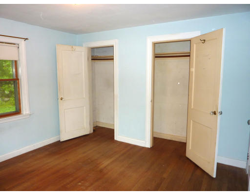 19 Heard Road Arlington, MA 02474 - Photo 10 of 23 Gallery Image 10