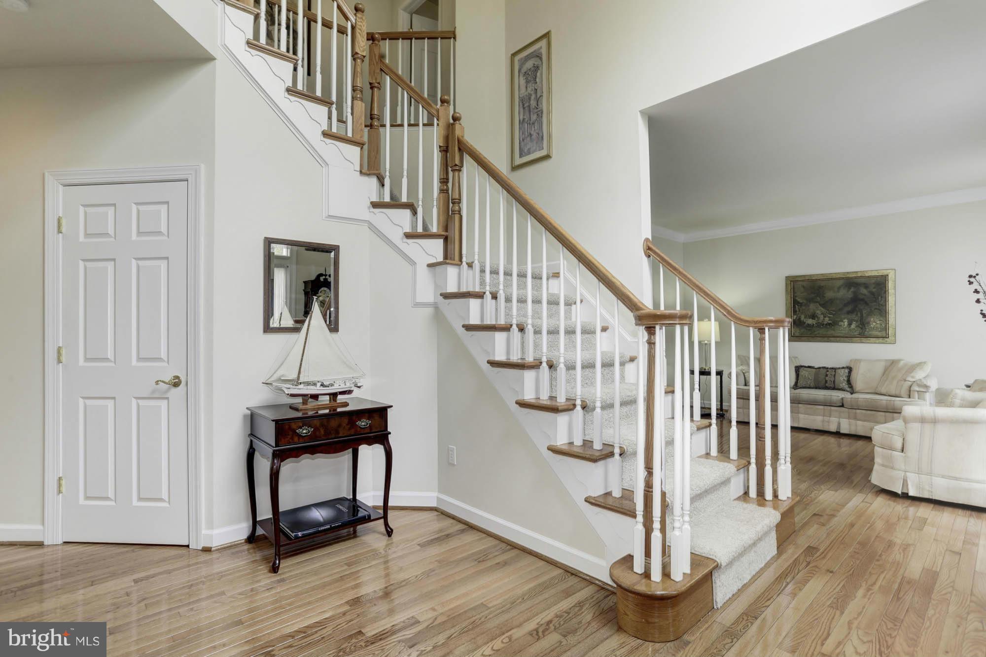 2721 Briggs Chaney Road Silver Spring, MD 20905 - Photo 3 of 30 Foyer