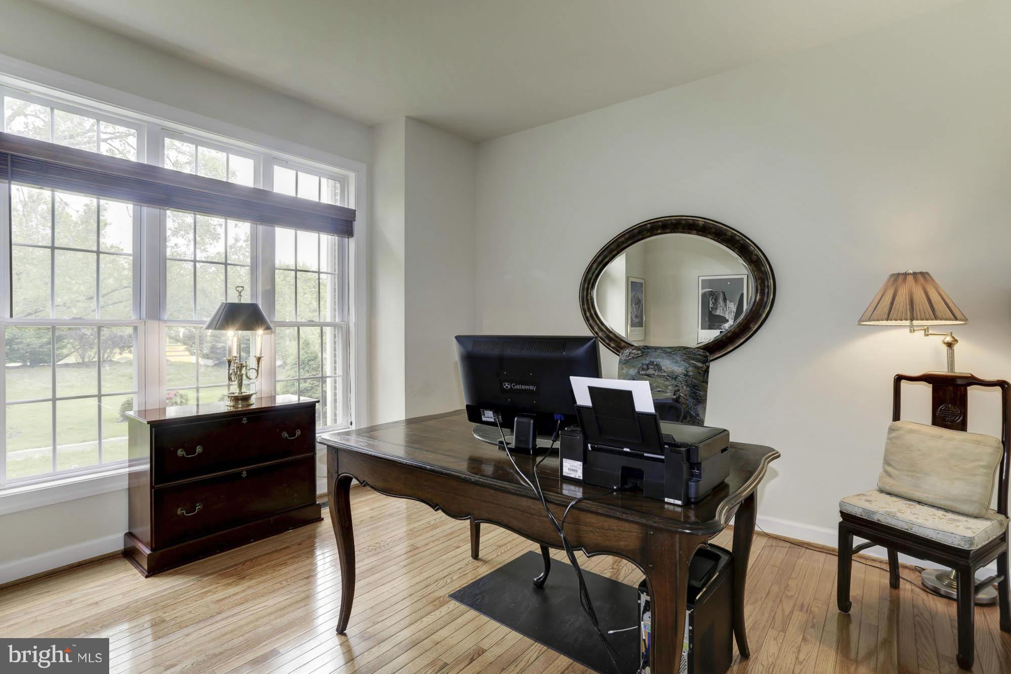 2721 Briggs Chaney Road Silver Spring, MD 20905 - Photo 4 of 30 Den/Office