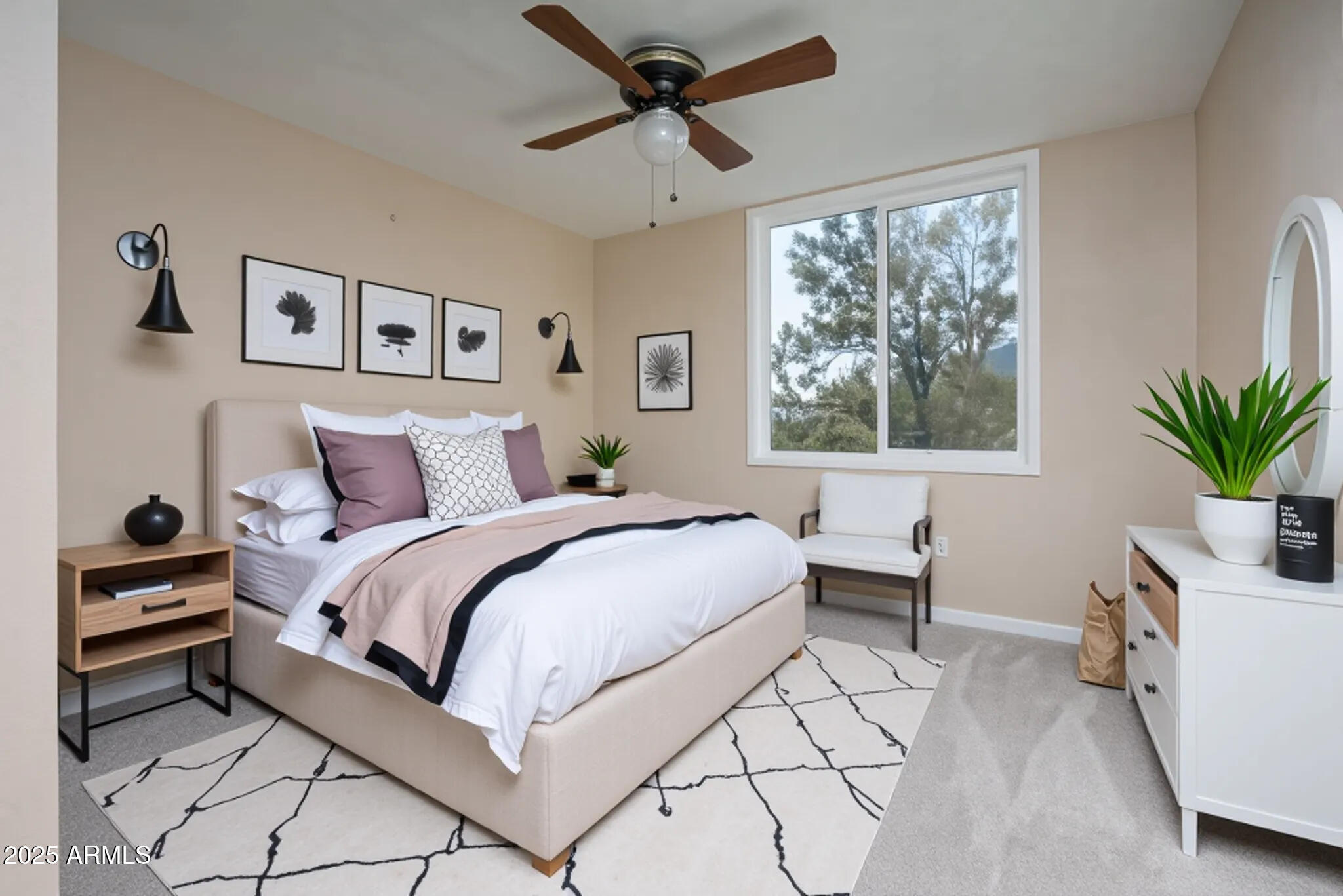 1050 Lee Mountain Road Sedona, AZ 86351 - Photo 13 of 78 a bedroom with a large bed and a window