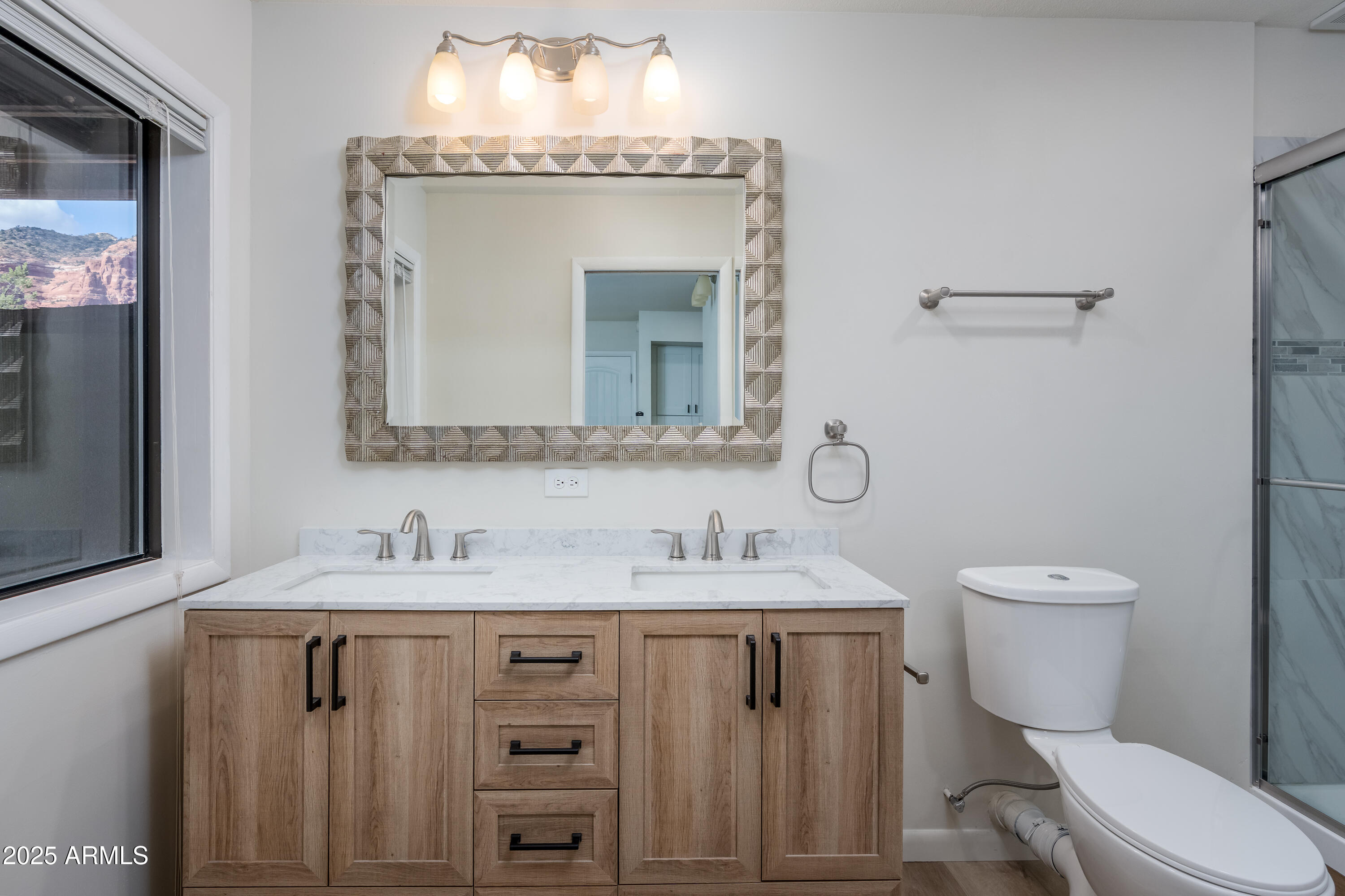 1050 Lee Mountain Road Sedona, AZ 86351 - Photo 41 of 78 Guest Bathroom