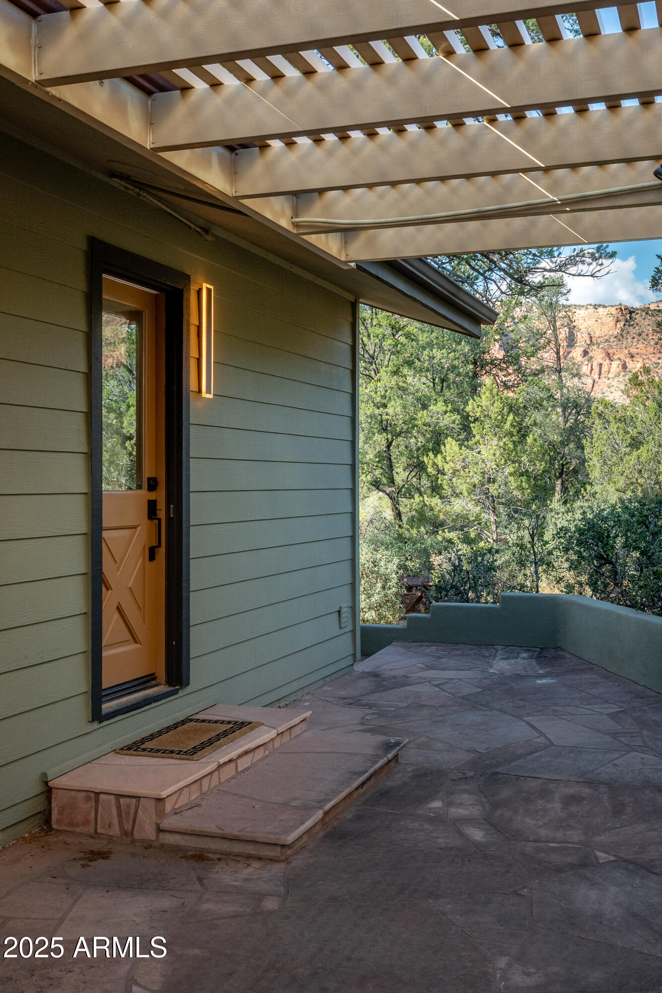 1050 Lee Mountain Road Sedona, AZ 86351 - Photo 51 of 78 a view of a backyard of a house