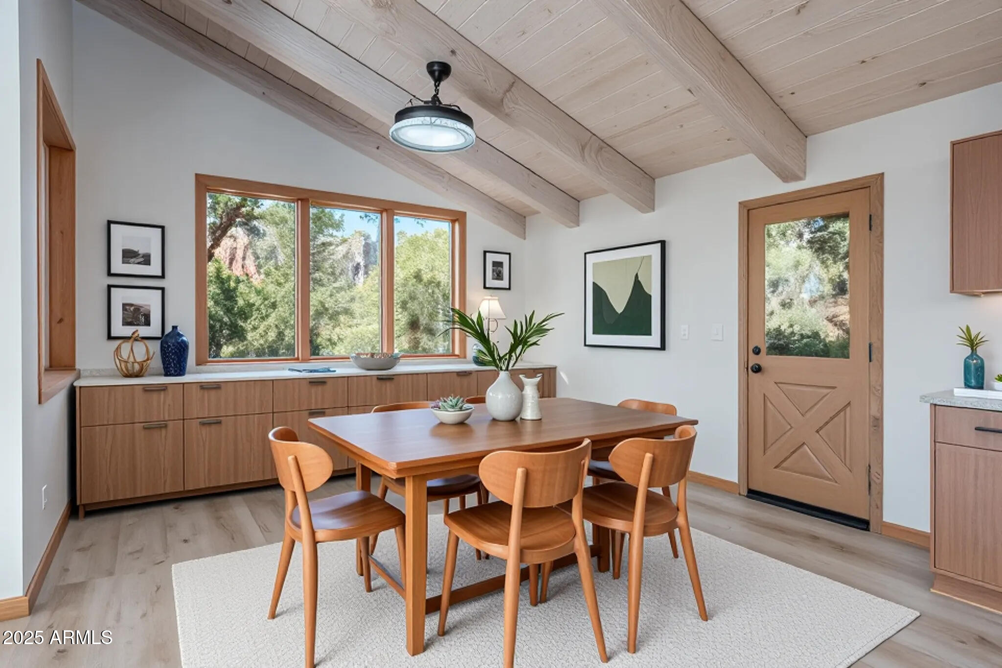 1050 Lee Mountain Road Sedona, AZ 86351 - Photo 7 of 80 a dining room with furniture and window