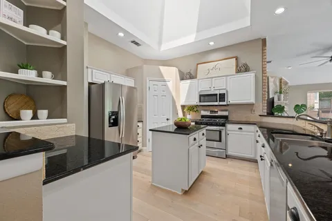 $699,900 | 6104 Colina Lane, Austin, TX 78759