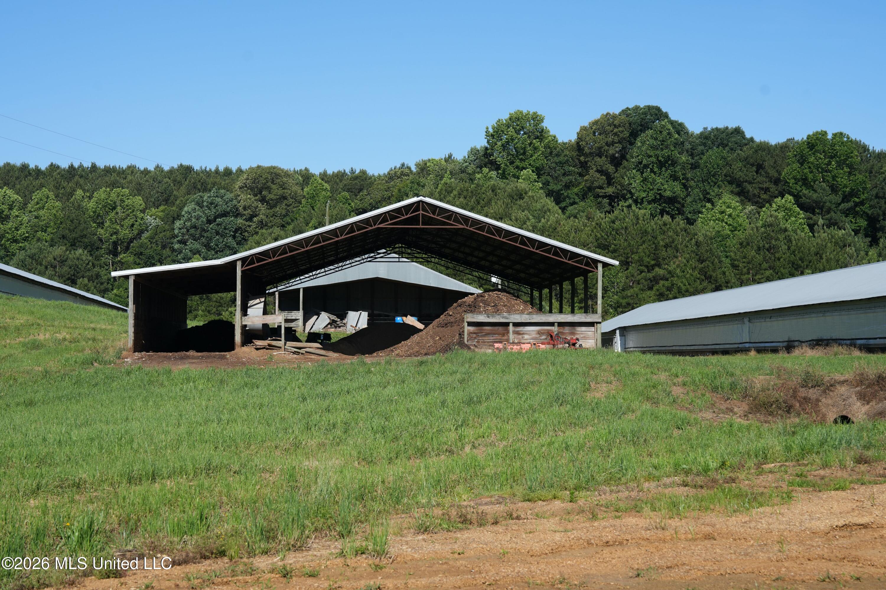 10671 Ms-427 Carthage, MS 39051 - Photo 27 of 44 DSC02935