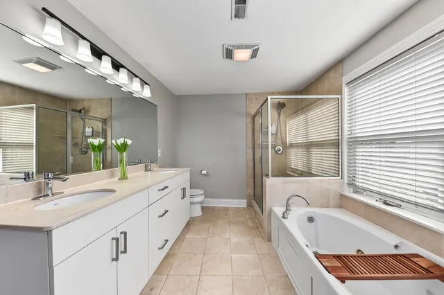 $419,000 | 1888 North Water Street, Unit 506, Milwaukee, WI 53202