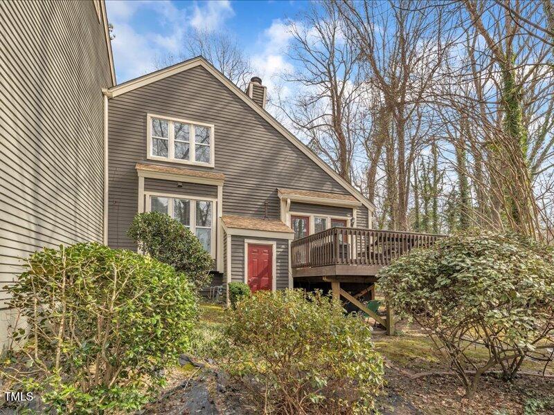 04-1710 Falls Church Rd-37