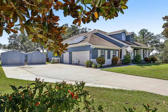 $699,900 | 13101 Done Groven Drive, Dover, FL 33527