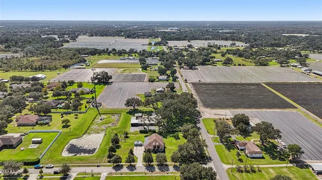 $699,900 | 13101 Done Groven Drive, Dover, FL 33527