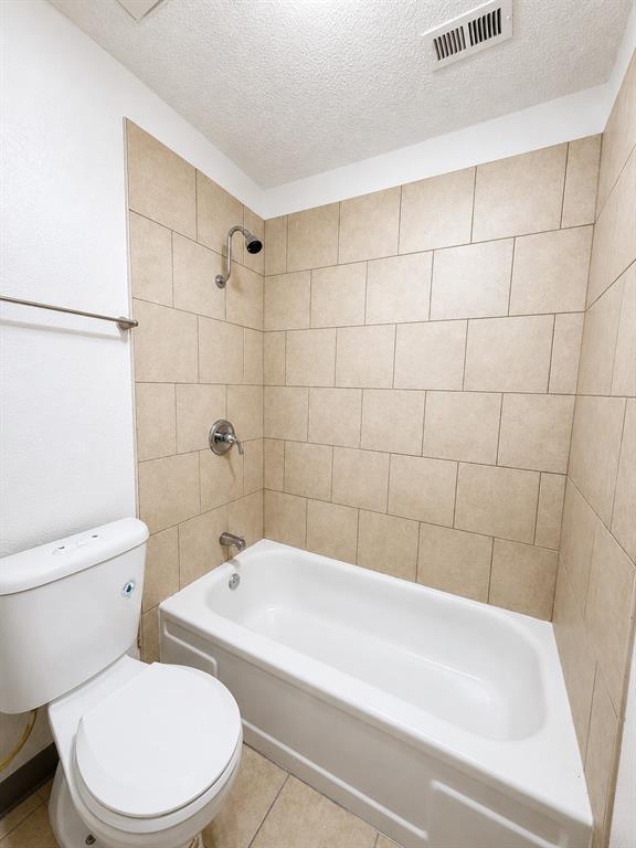 4413 Menzer Road Fort Worth, TX 76103 - Photo 12 of 14