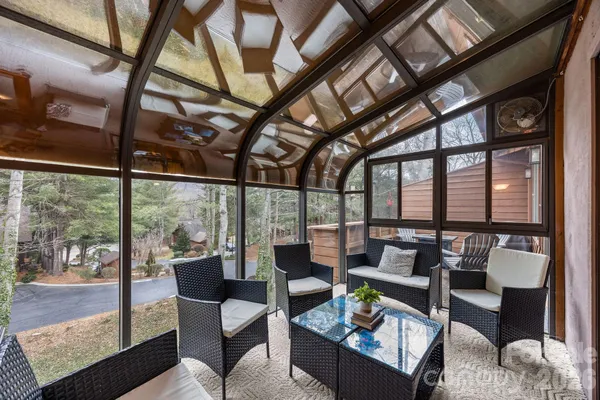 $500,000 | 501 Woodfield Drive, Asheville, NC 28803