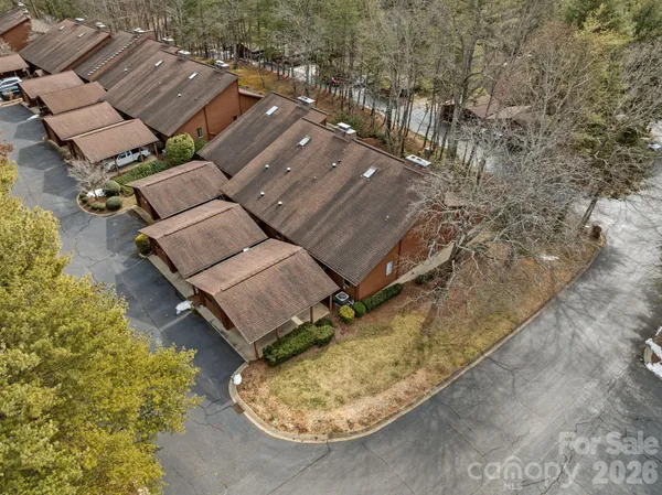 $500,000 | 501 Woodfield Drive, Asheville, NC 28803