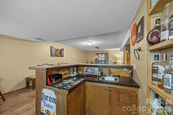 $500,000 | 501 Woodfield Drive, Asheville, NC 28803