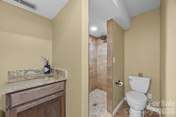 $500,000 | 501 Woodfield Drive, Asheville, NC 28803