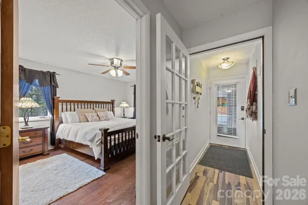 $500,000 | 501 Woodfield Drive, Asheville, NC 28803