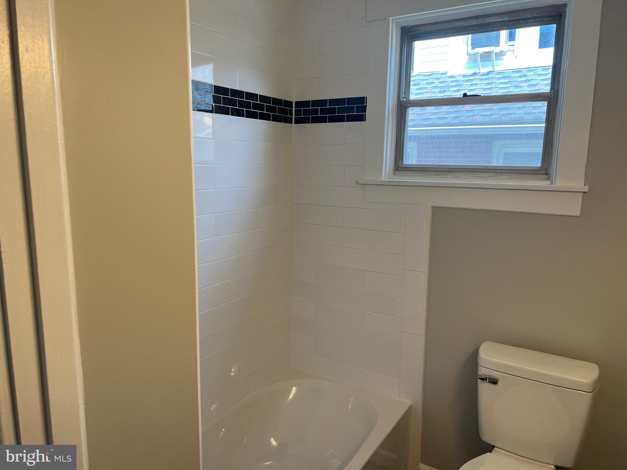 1045 Broadway Boulevard Reading, PA 19607 - Photo 12 of 24