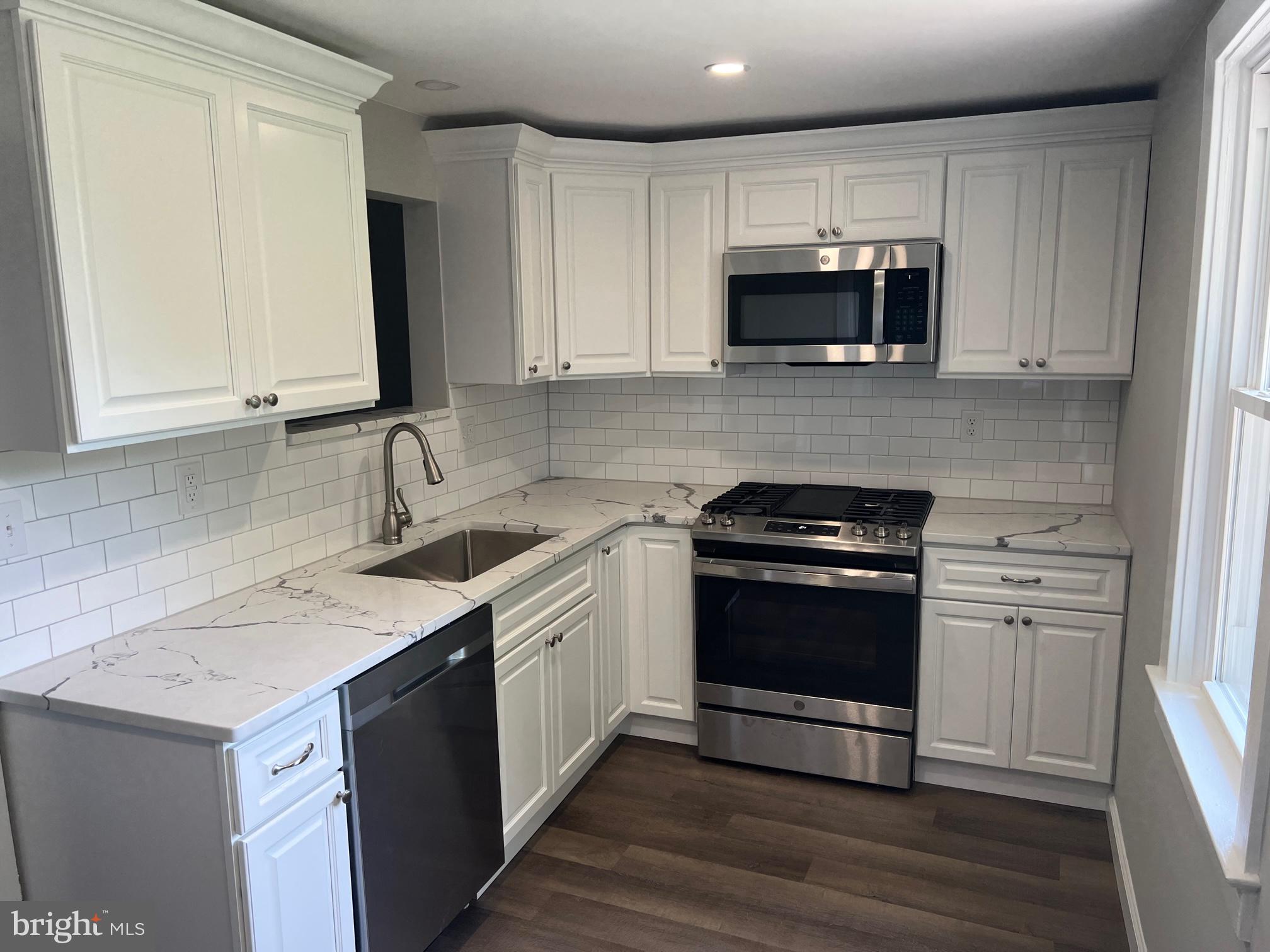 1045 Broadway Boulevard Reading, PA 19607 - Photo 17 of 24