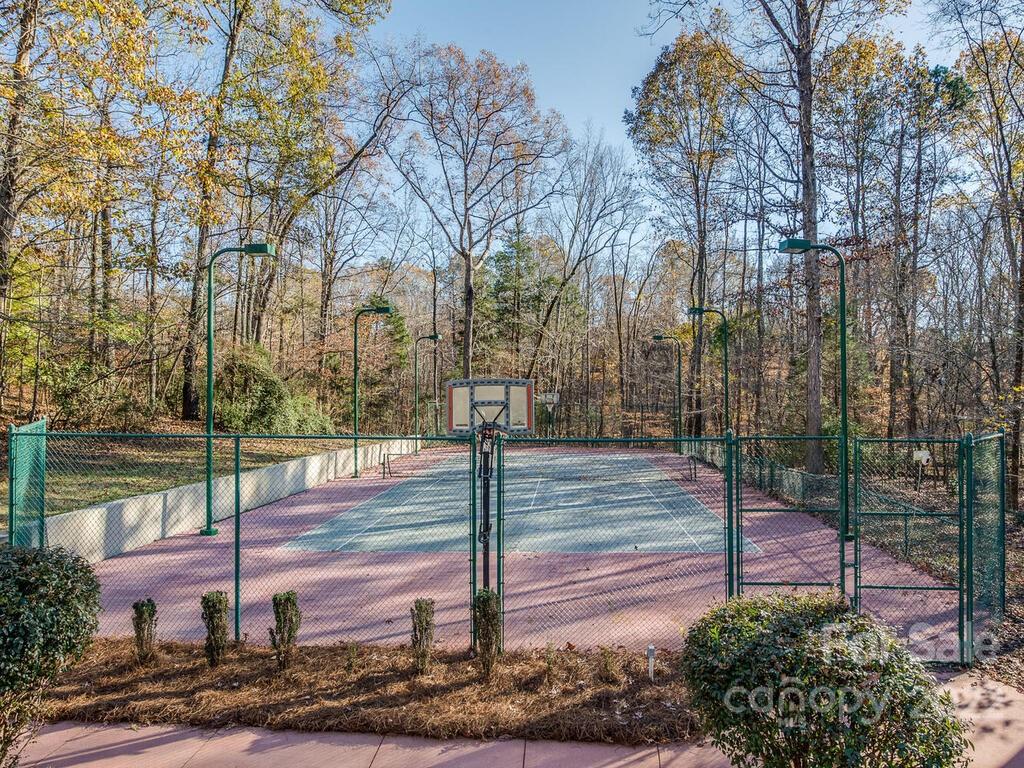 4101 High Ridge Road Charlotte, NC 28270 - Photo 34 of 38 a view of a pathway of a house