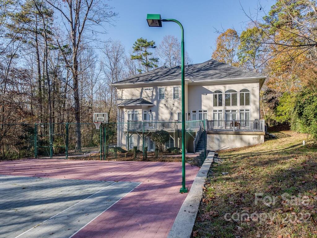 4101 High Ridge Road Charlotte, NC 28270 - Photo 35 of 38 a front view of a house