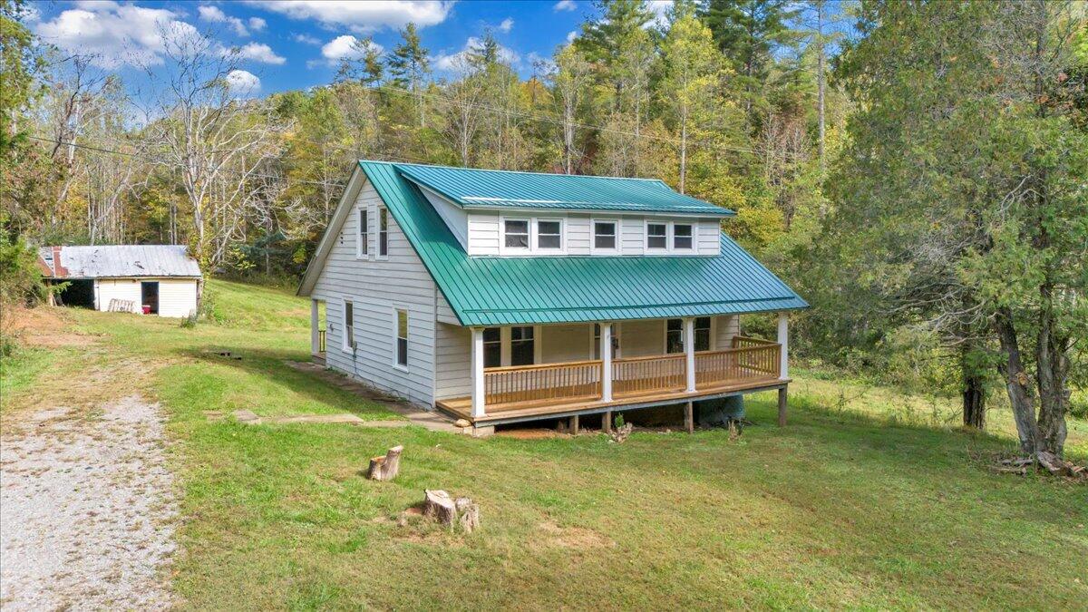 6973 Henry Road Henry, VA 24102 - Photo 52 of 64 088-DJI_20251013112426_0002_D