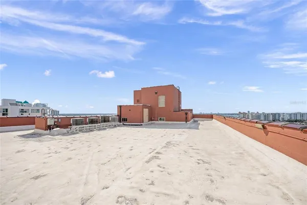 $6,995,000 | 1330 Main Street, Unit PH 9 & 10, Sarasota, FL 34236