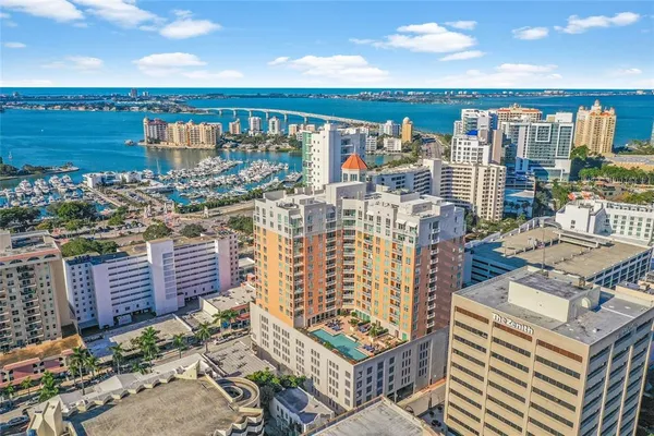 $6,995,000 | 1330 Main Street, Unit PH 9 & 10, Sarasota, FL 34236