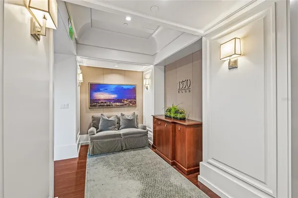 $6,995,000 | 1330 Main Street, Unit PH 9 & 10, Sarasota, FL 34236