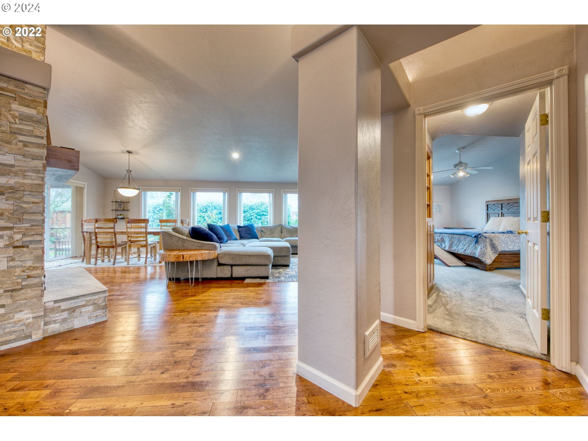 1425 Gilham Road Eugene, OR 97401 - Photo 10 of 30 a view of a living room and kitchen view
