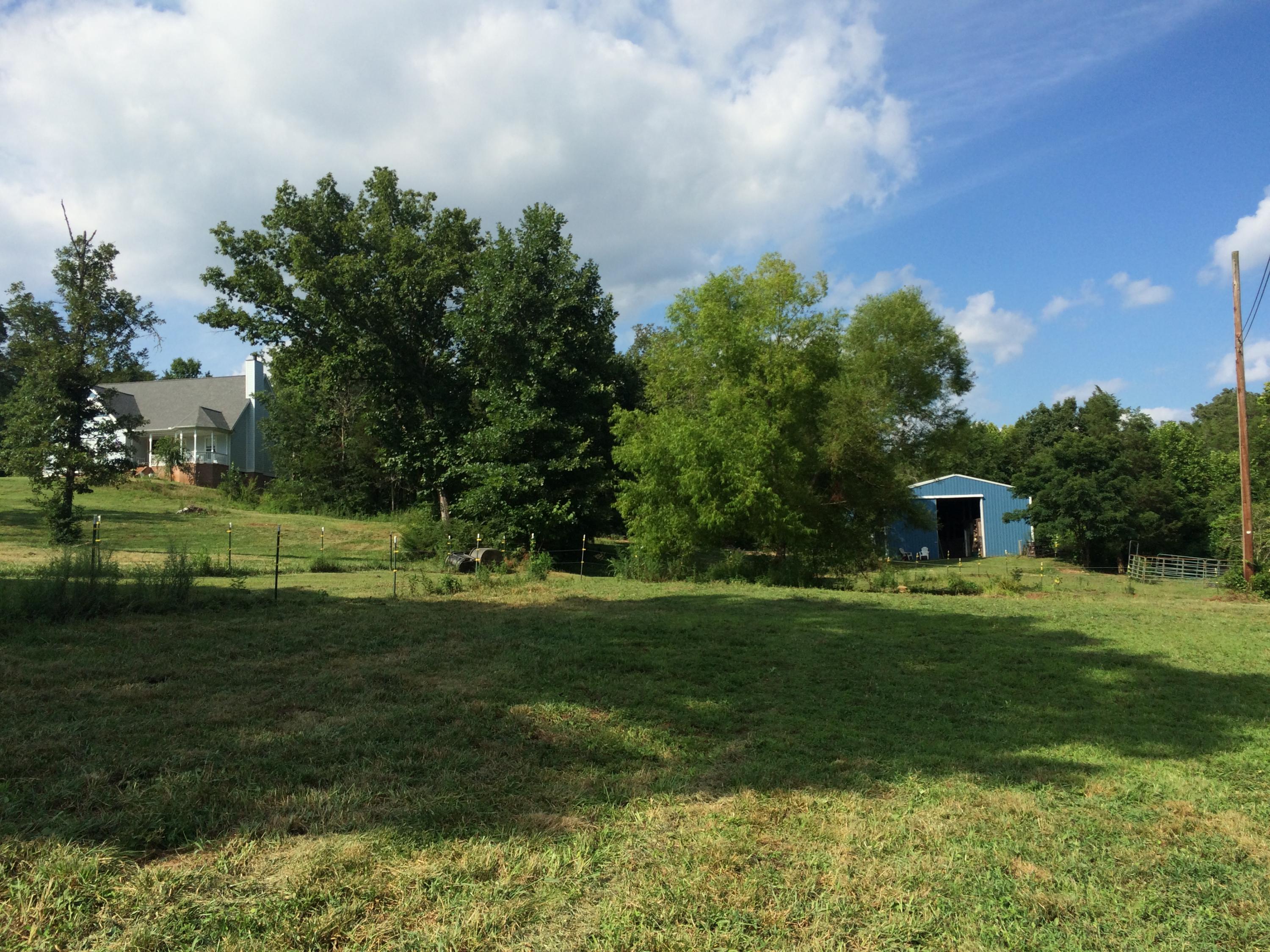 3418 Ralph Phelps Road Louisville, TN 37777 - Photo 16 of 38 Home and Barn