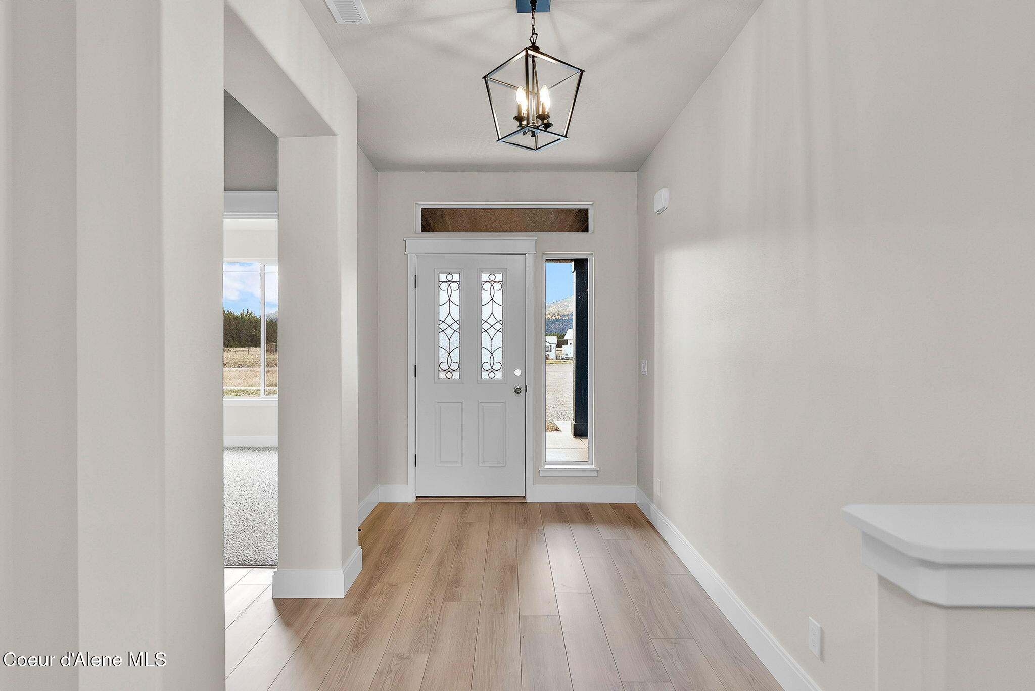 20646 North Bombastic Street Rathdrum, ID 83858 - Photo 3 of 53 Entryway