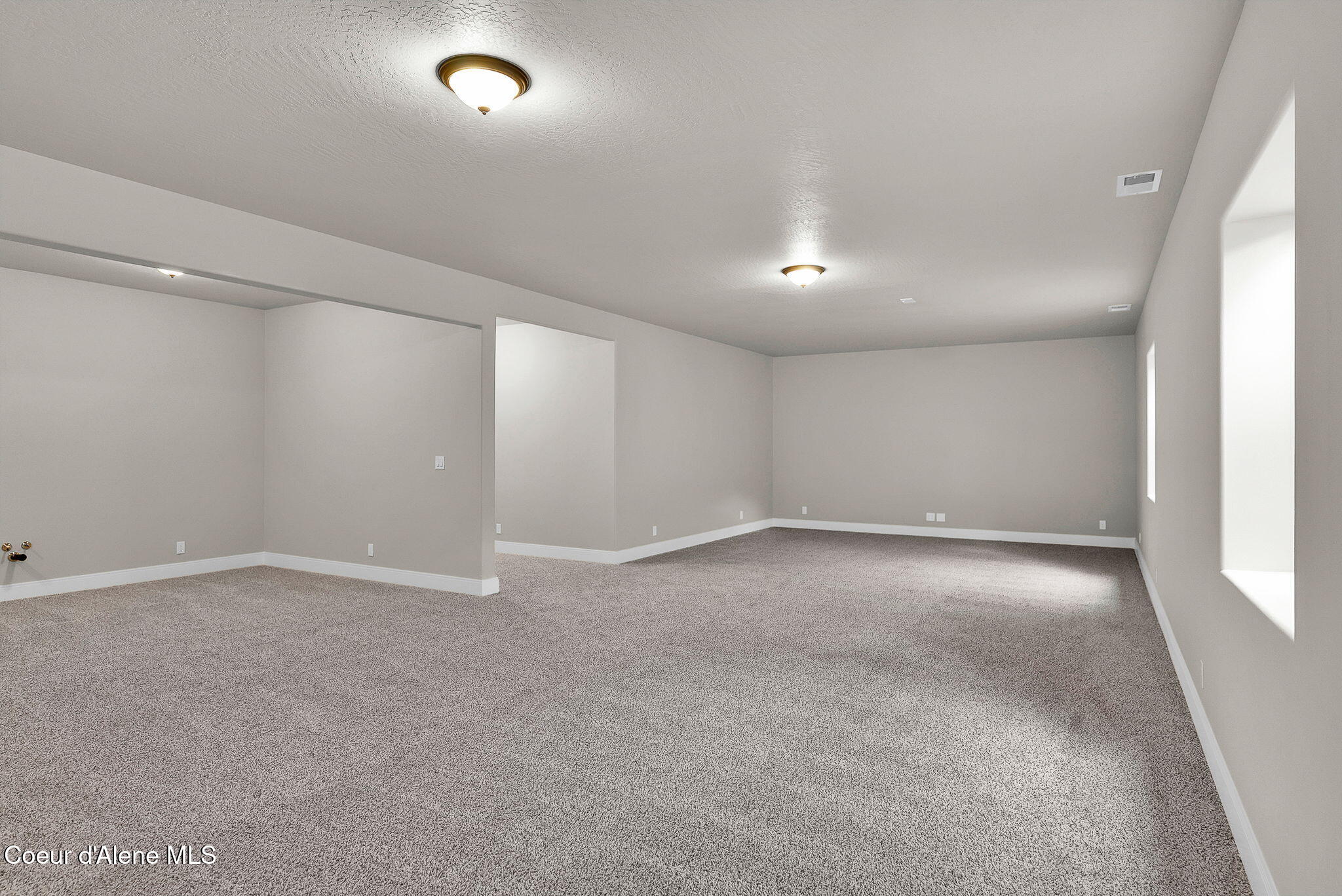 20646 North Bombastic Street Rathdrum, ID 83858 - Photo 39 of 53 Entertainment/Family Room