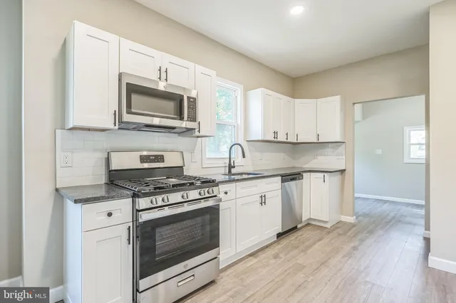 $354,500 | 503 Laurel Road, Laurel Springs, NJ 08021