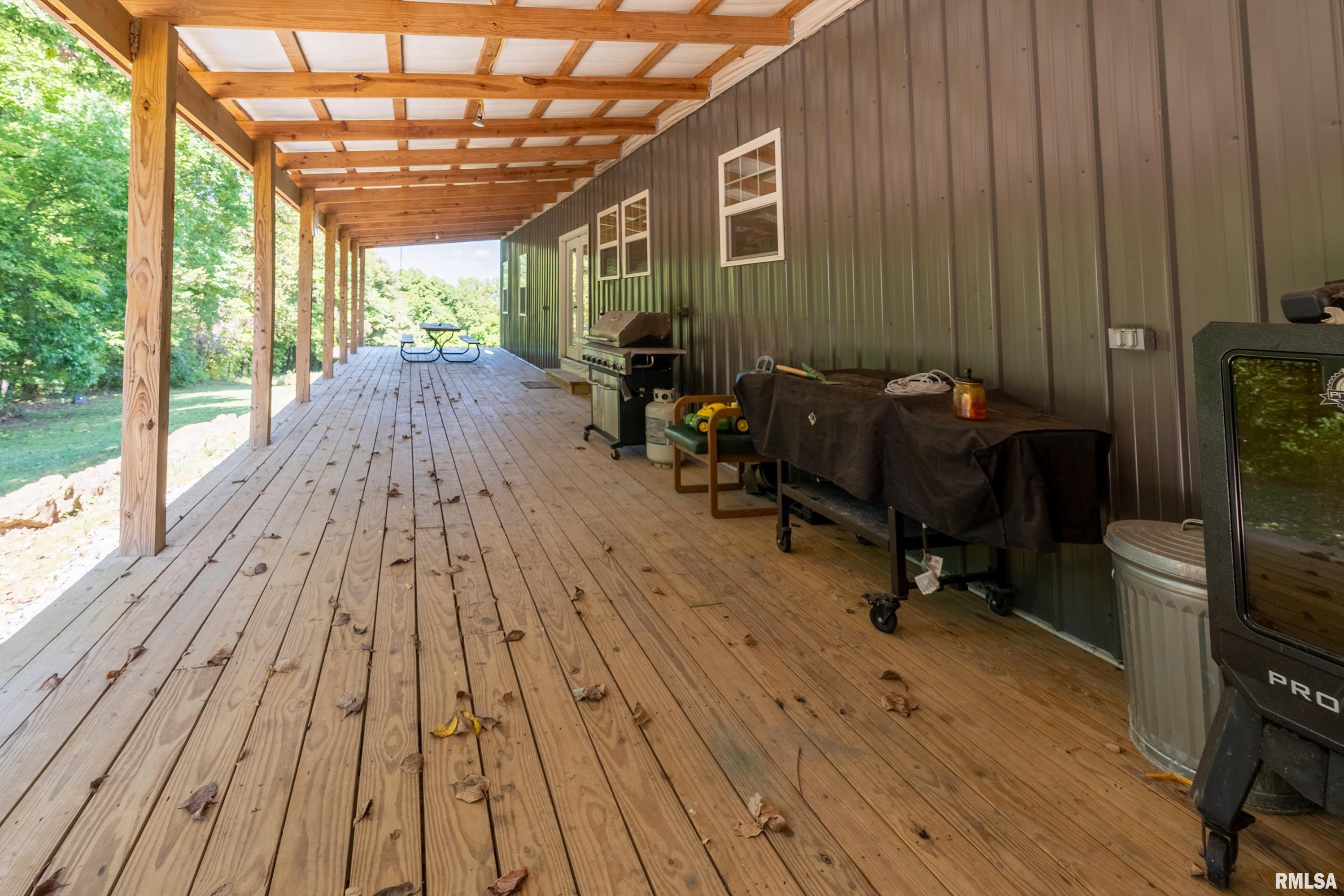 2196 Wilderness Retreat Road Jonesboro, IL 62952 - Photo 10 of 48