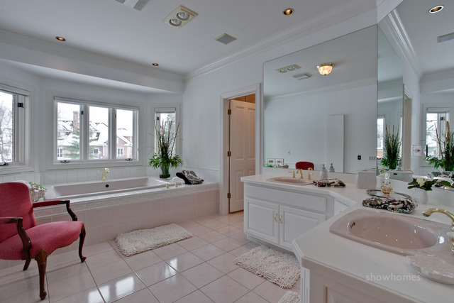 1115 Bridgeview Lane Lake Forest, IL 60045 - Photo 12 of 24