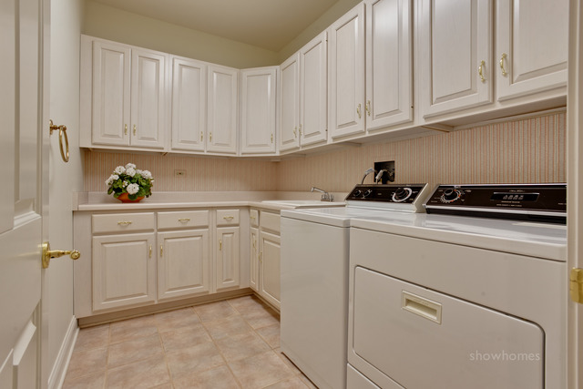 1115 Bridgeview Lane Lake Forest, IL 60045 - Photo 13 of 24