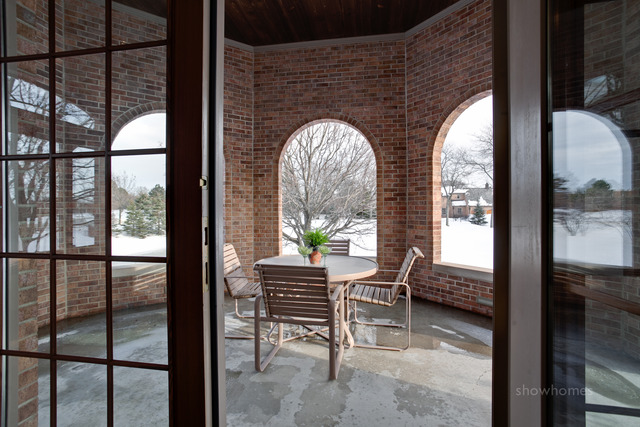 1115 Bridgeview Lane Lake Forest, IL 60045 - Photo 8 of 24