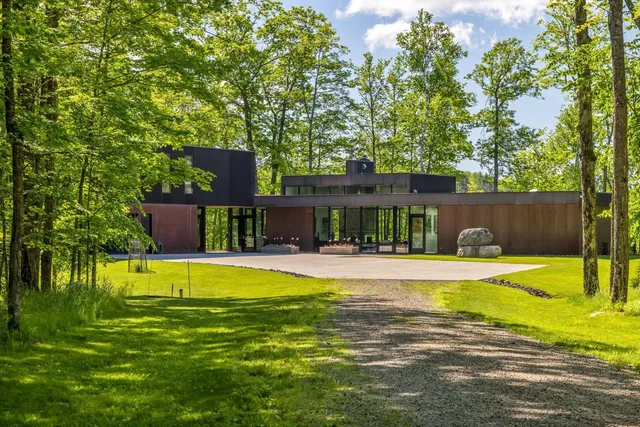 $4,750,000 | 29396 Cherokee Road, Bovey, MN 55709