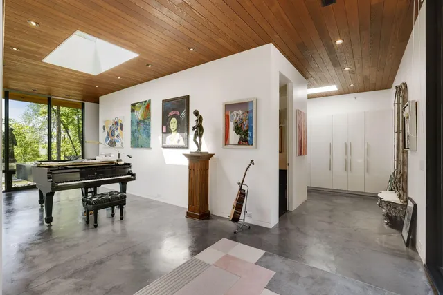 $4,750,000 | 29396 Cherokee Road, Bovey, MN 55709