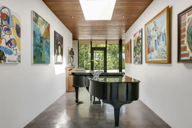 $4,750,000 | 29396 Cherokee Road, Bovey, MN 55709