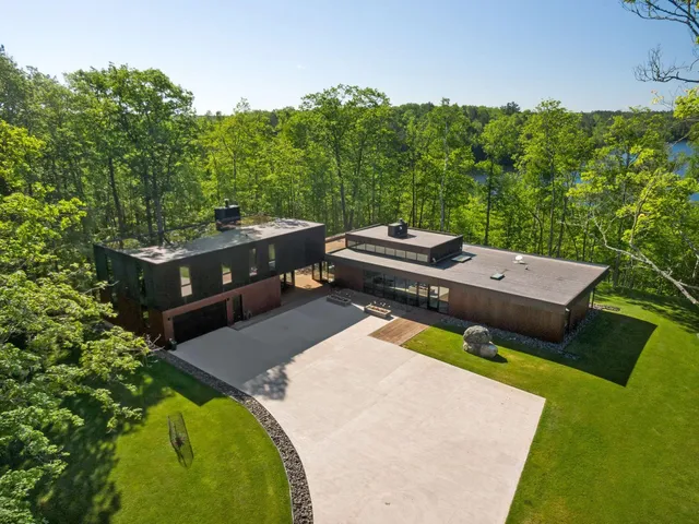 $4,750,000 | 29396 Cherokee Road, Bovey, MN 55709