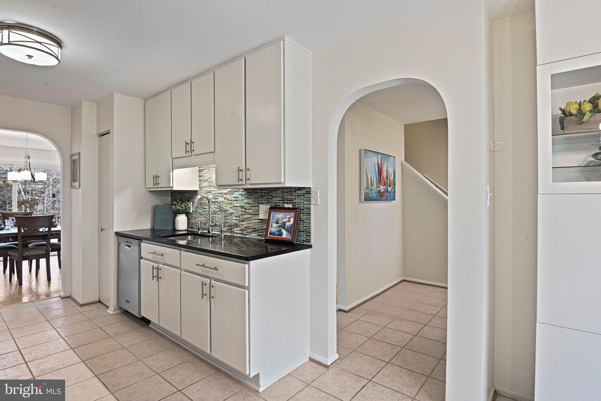 2029 Chadds Ford Drive Reston, VA 20191 - Photo 11 of 55